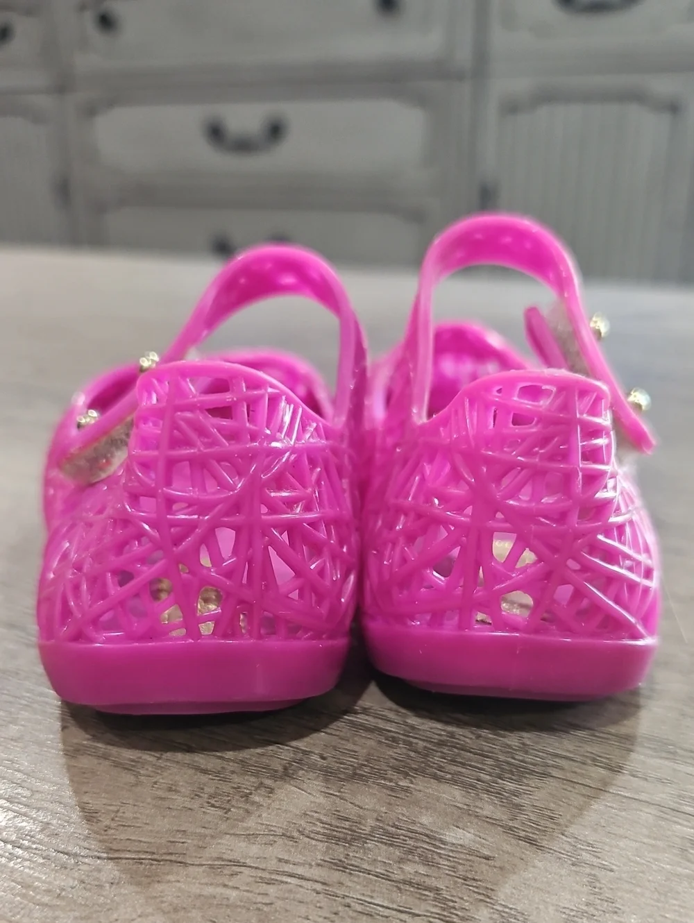Mini Melissa Girl's Campana hot Pink Cutout Mary Jane Shoes size 6